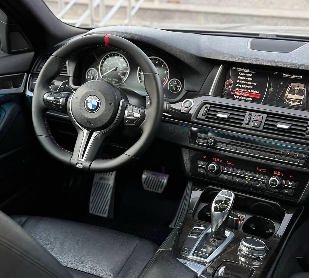 TorquePrime's tweet photo. BMW F10 M5 https://t.co/idBWjvHrof