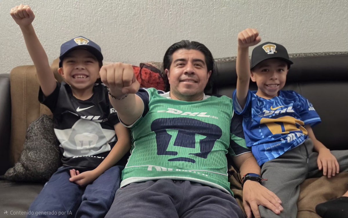 DennGaLe's tweet photo. #finalbotanera @AztecaDeportes 
Vamos Pumas!!!🐾🐾🐾🐾🐾🐾🐾🐾🐾🐾🐾 https://t.co/GkcRv4Cekt