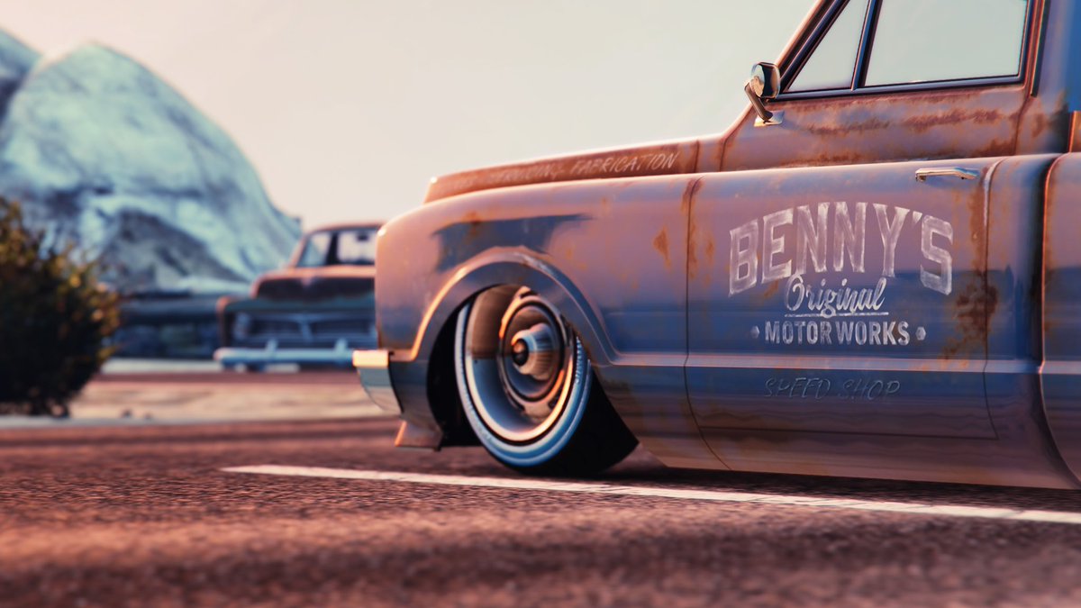 LNSJ_tatyu's tweet photo. RAT Style Meet 📸

@RYUUZ1N_ROSE 

#GTAOnline #GTA5 #GTAV 
#VirtualPhotography 
#GTAPhotography
#RockstarGames #武装戦線CREW 
#OmochiCrew #武装戦線別働隊 https://t.co/BzhN9UfFcn