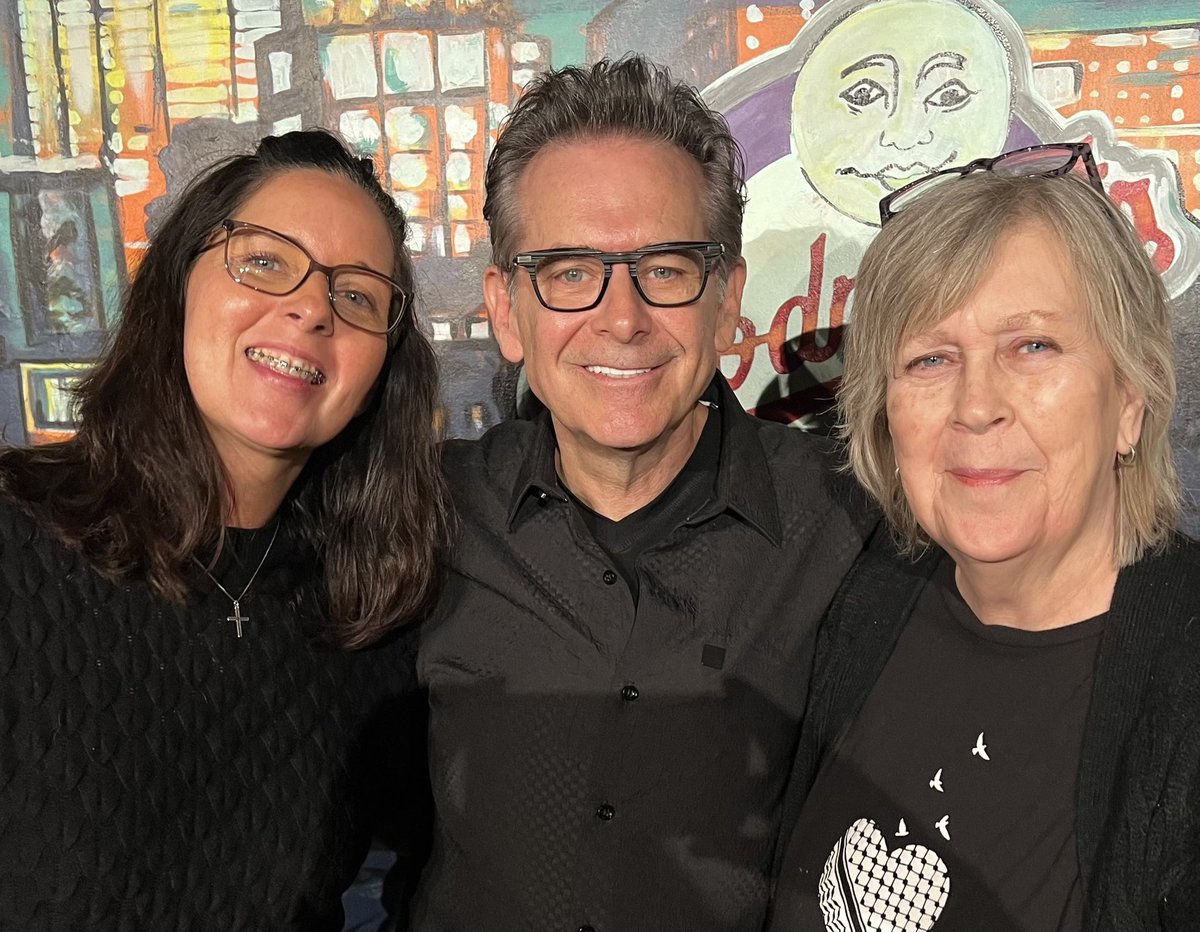 chattycathyree's tweet photo. Having a spiritual experience with Stef &amp; Jimmy 
@jimmy_dore @miserablelib @BeverlyCouch https://t.co/GxpK82ZSM4