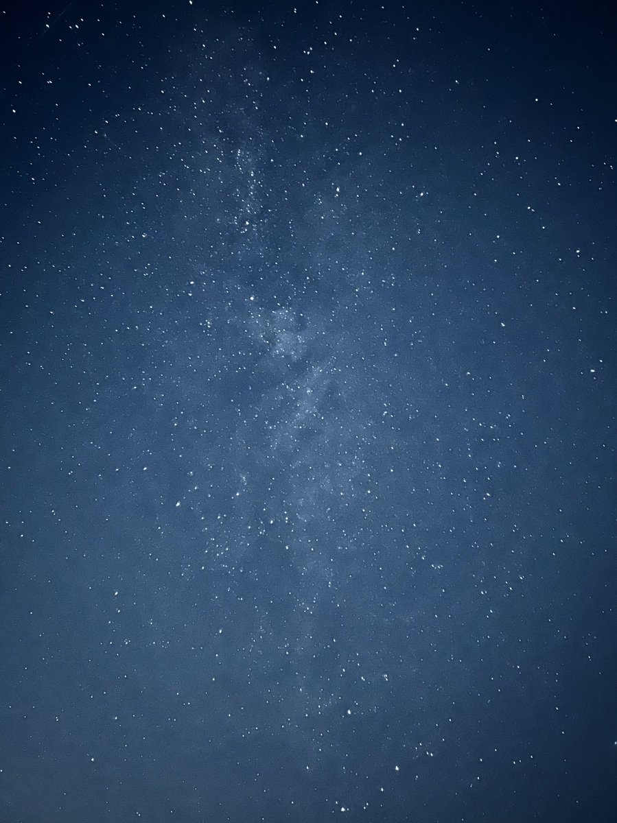 _backtoalonica's tweet photo. نجوم الصيف🌌 https://t.co/iUigBuBLuV