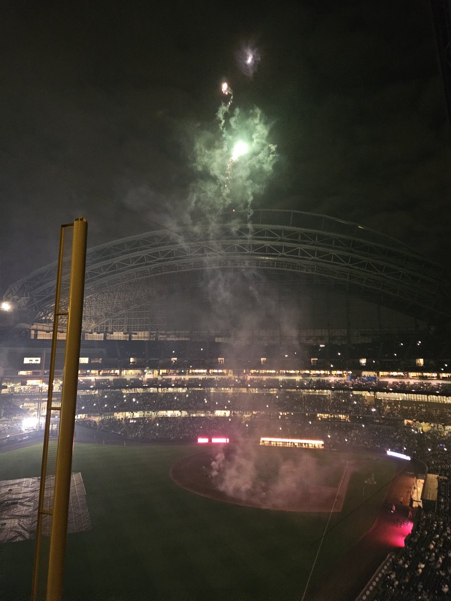 rumcoat's tweet photo. pics i got from the Brewers game on Friday https://t.co/bFeqBGIviR