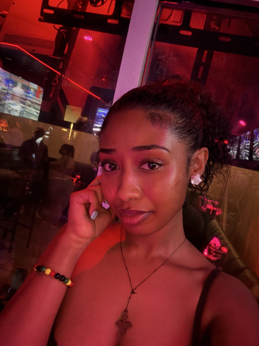 Ethiopian girl tweet media