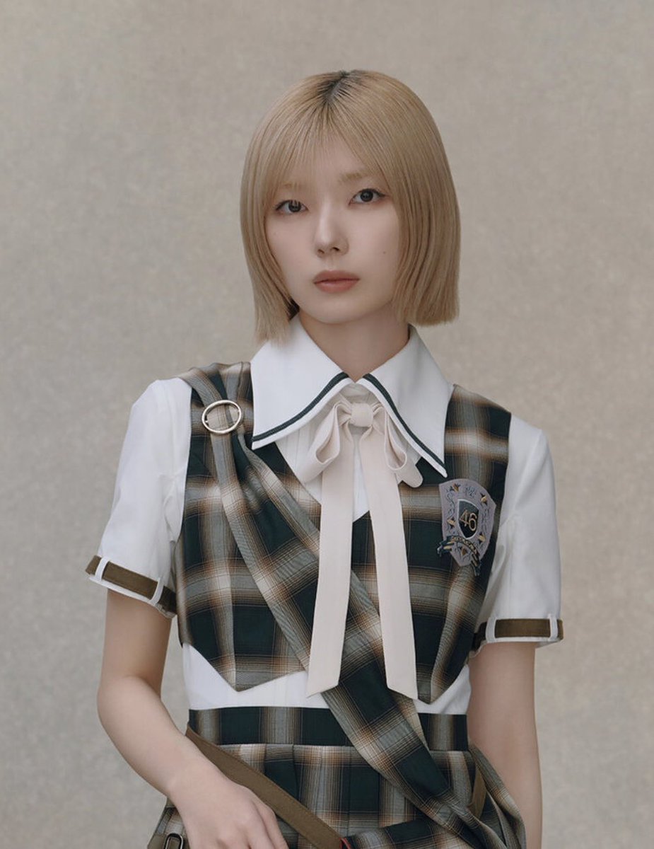 Laboo46's tweet photo. 夏服&amp;リボン𝜗𝜚 .⋆🥰 https://t.co/rA6evHE0AV