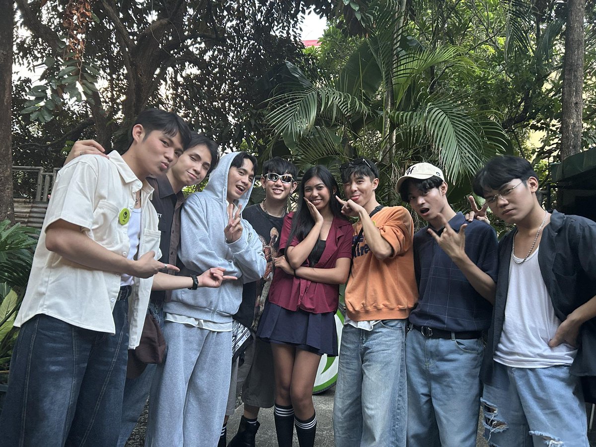 kateestaaans's tweet photo. STAN @thisisourecho!! <3

*insert mingmingg* https://t.co/7eAHshQZYy