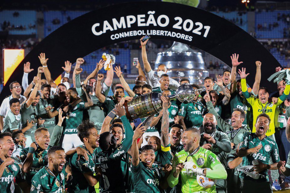 elizeup784's tweet photo. @laraamng @lmzz23 @Flamengo Tá chorando ainda vice ? Kkkkkkkkkk https://t.co/pHiGcD0IOo