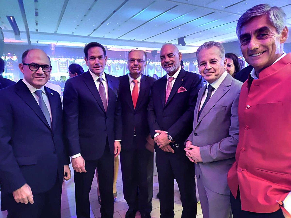 DipanjanET's tweet photo. US Secretary of State Marco Rubio with Ambassadors of Argentina, Peru, Paraguay, Colombia &amp; Chile at US National Day celebrations in New Delhi @EconomicTimes https://t.co/xKM1TOgpjY