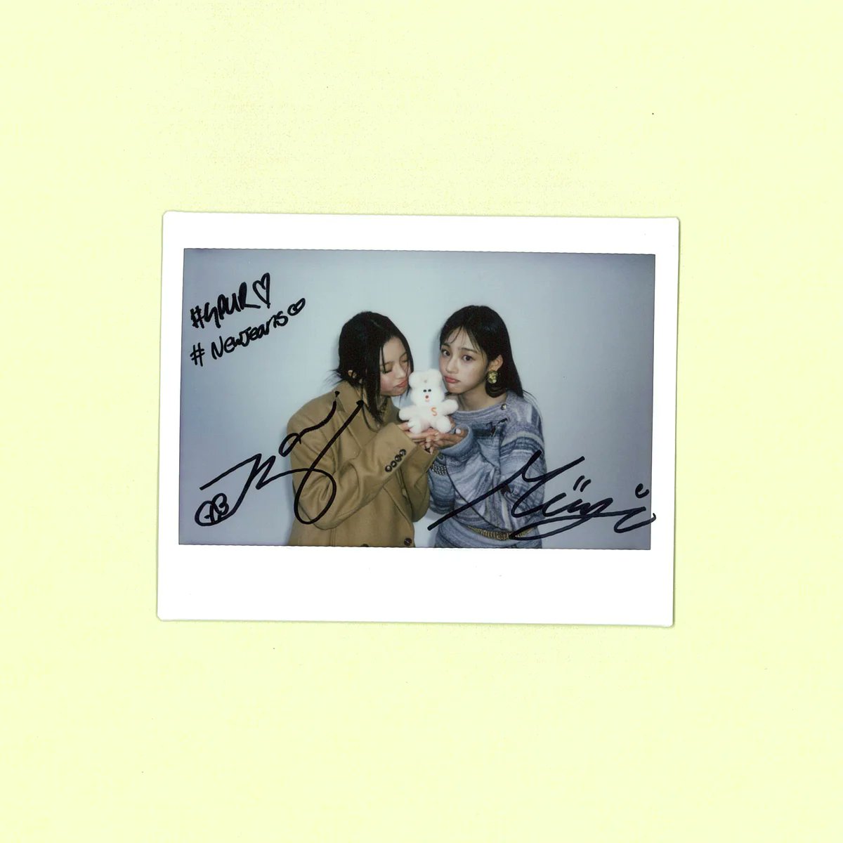 kminjiluvr's tweet photo. i miss them https://t.co/U9lOSiVu51