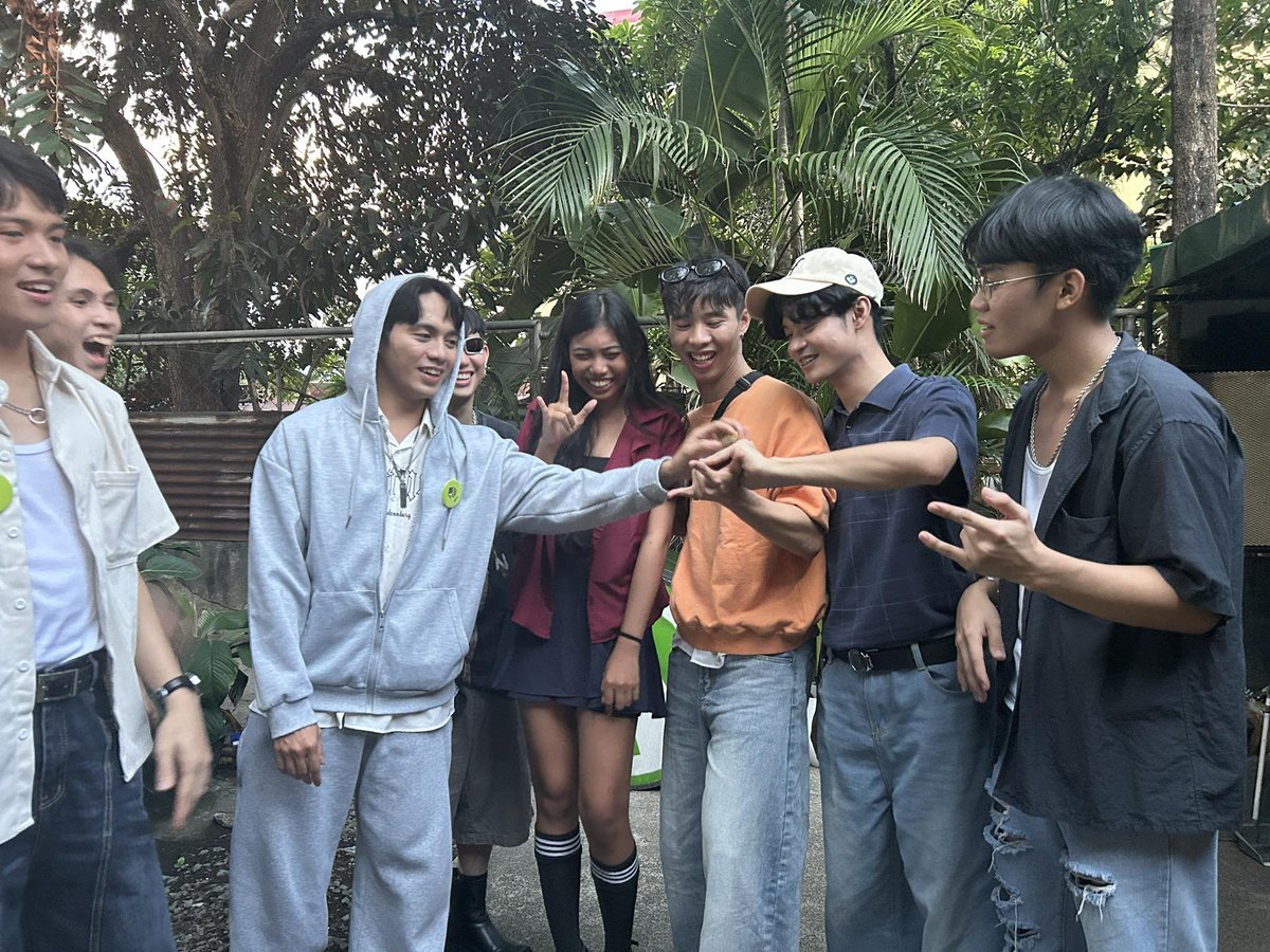 kateestaaans's tweet photo. STAN @thisisourecho!! <3

*insert mingmingg* https://t.co/7eAHshQZYy