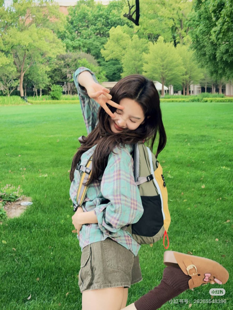 푸 tweet media