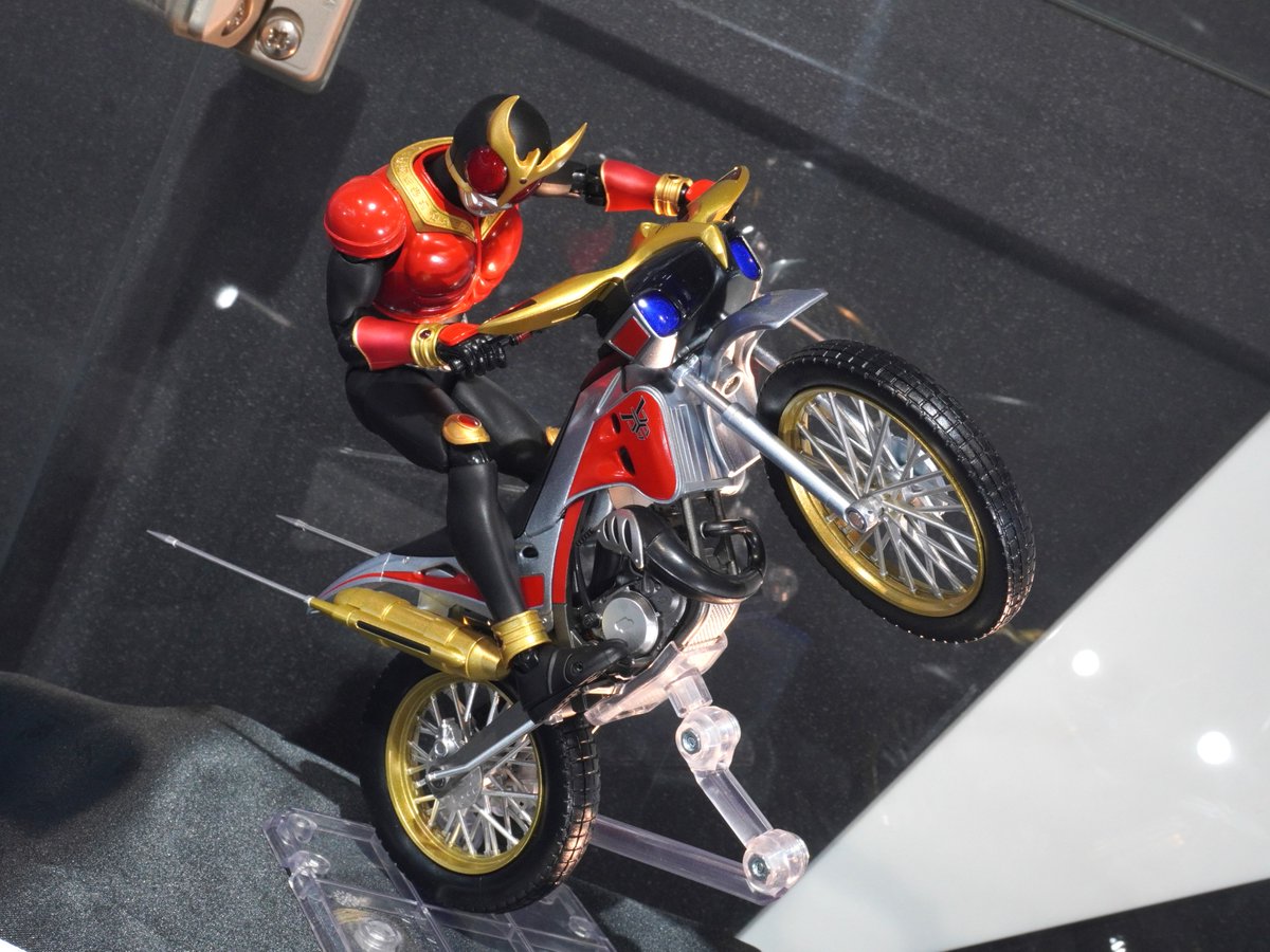魂ストア にて「S.H.Figuarts トライチェイサー2000 -Store Limited