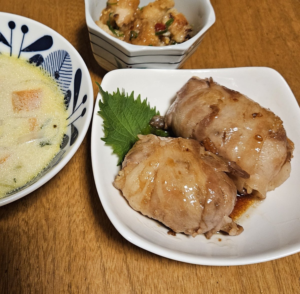 つばき tweet media