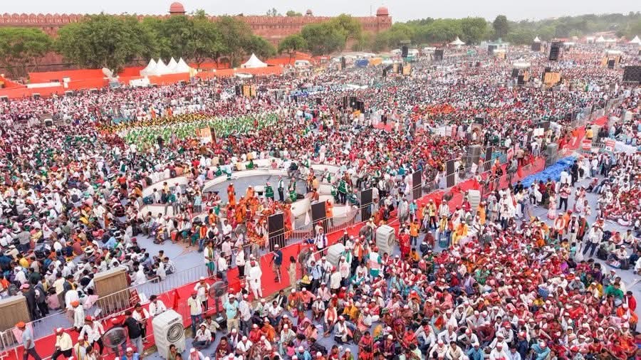 RSSgeet's tweet photo. नई दिल्ली में आज 24 मई को हुए जनजाति सांस्कृतिक समागम की चित्रमय झलक!
    @RSSgeet https://t.co/eqsShWxWYn