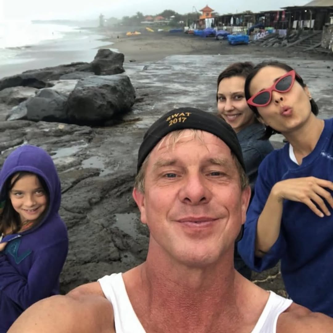 realkjohnson_'s tweet photo. One of the most amazing things is when you meet two of your best y friends working , or rather doing what you love , creating and more importantly , LIFE .. When you first lock eyes and it feels so familiar like you've known each other all your life ,and lifetimes. https://t.co/y1ORCH9wTF