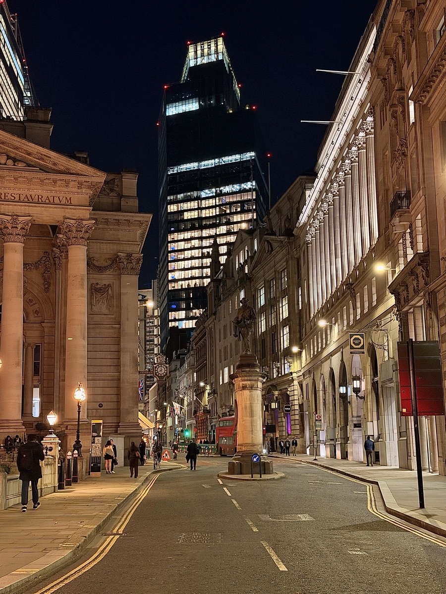 𝐬 🇬🇧⸆⸉ tweet media