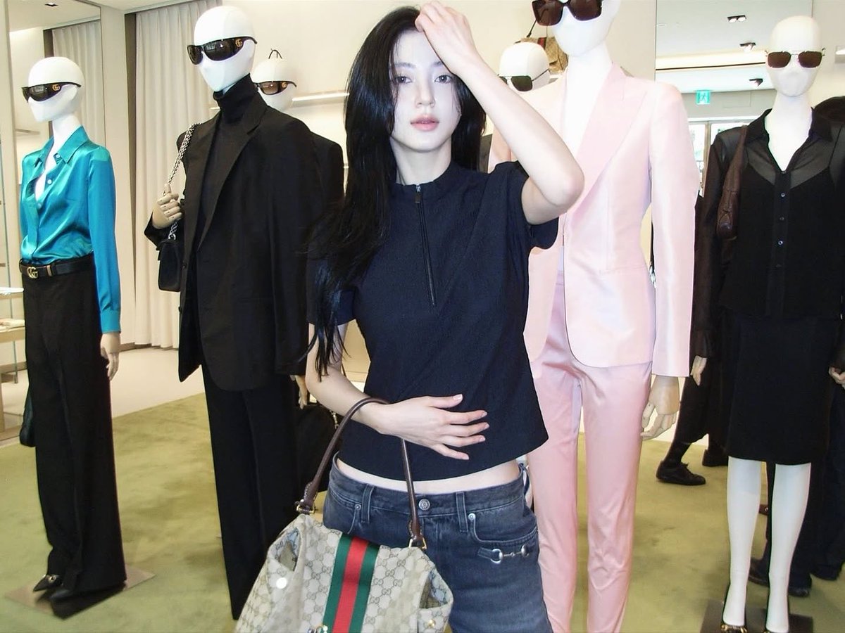 jiyoung tweet media