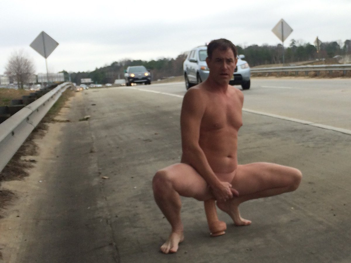 naked4u2njoy tweet media
