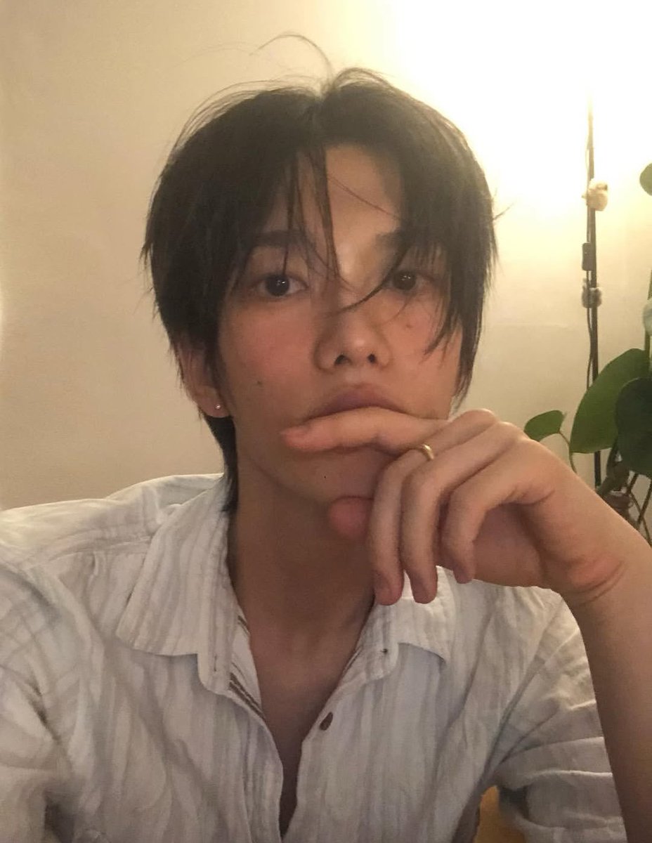 ᅠᅠᅠ♰ 𝓮llis. tweet media