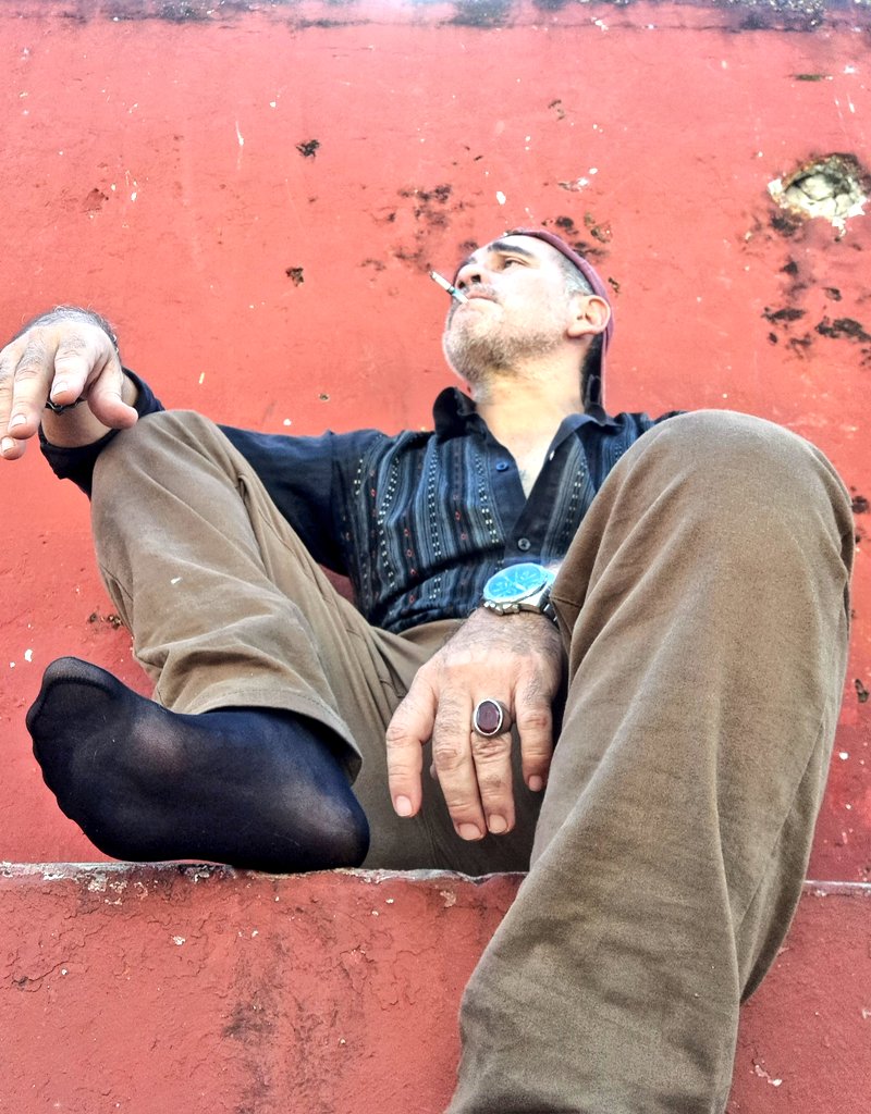 DavoMendez50's tweet photo. Adivinen en que pueblo estoy?
#sheer #sheersocks #calcetines #ejecutivos #merida #pueblomagico #moto #motociclista #carretera #pies #hombre #modelo #lencería https://t.co/QJ3AktbvIG