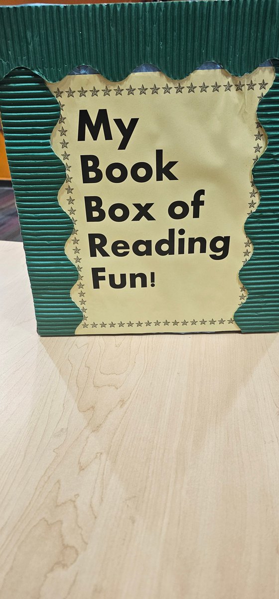 BuddHarrell's tweet photo. The Harrell Budd library ensuring students have a designated place for books over the summer. Grab a book, a throw, and read!  In the process, showing students the importance of recycling and upcycling 🙂 https://t.co/Oe1kgd3ef5
