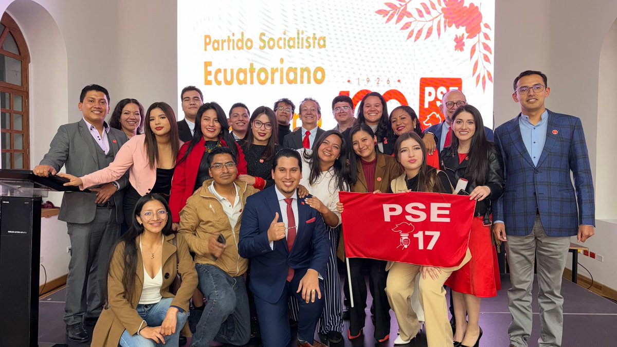 Jessali_Zarazua's tweet photo. Agradezco a @CamiloYepezR presidente de la @Juventud_SE por invitarme al Seminario Internacional "Socialismo y Democracia Hoy", en el marco de los 100 años del @PSEcuatoriano
En la @IUSY_Global estamos en todo el mundo para cambiarlo. https://t.co/fgN5HCabnN