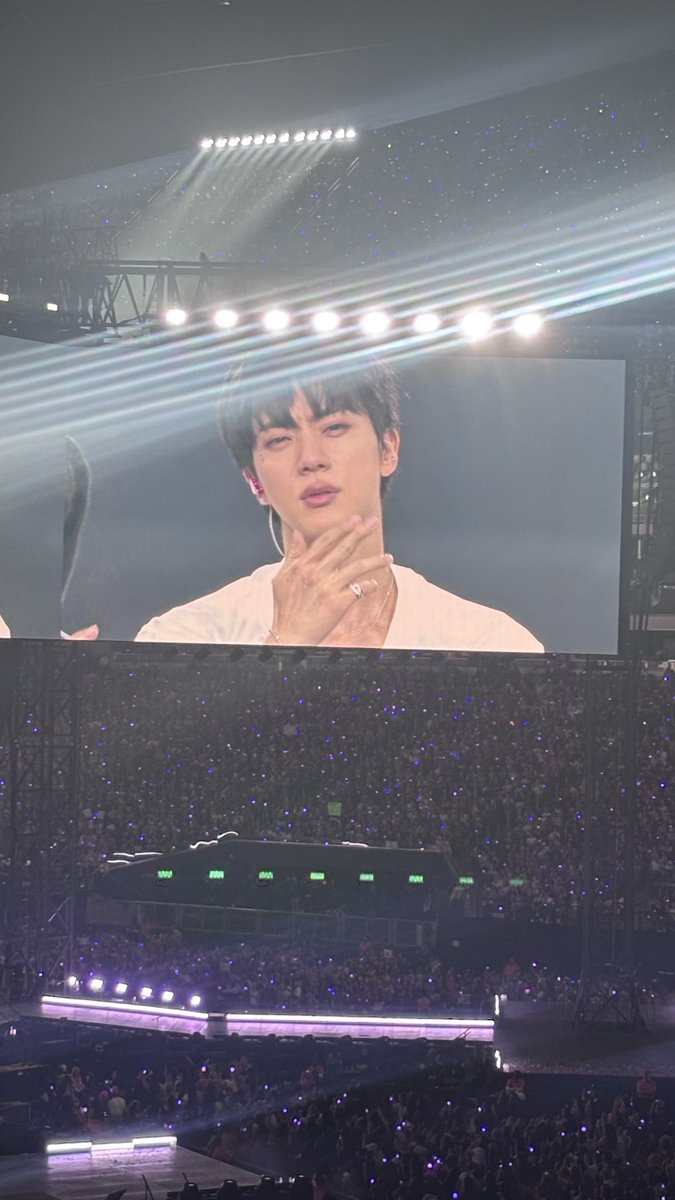 n_nan98's tweet photo. @min_yoongi44 https://t.co/9vbB9Eb1pt
