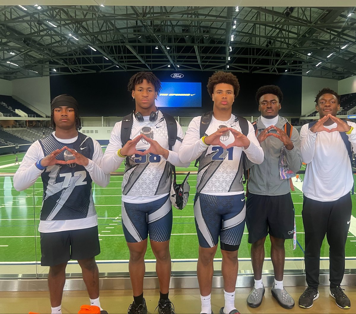 Allen Eagles Football ⭐️⭐️⭐️⭐️⭐️ tweet media