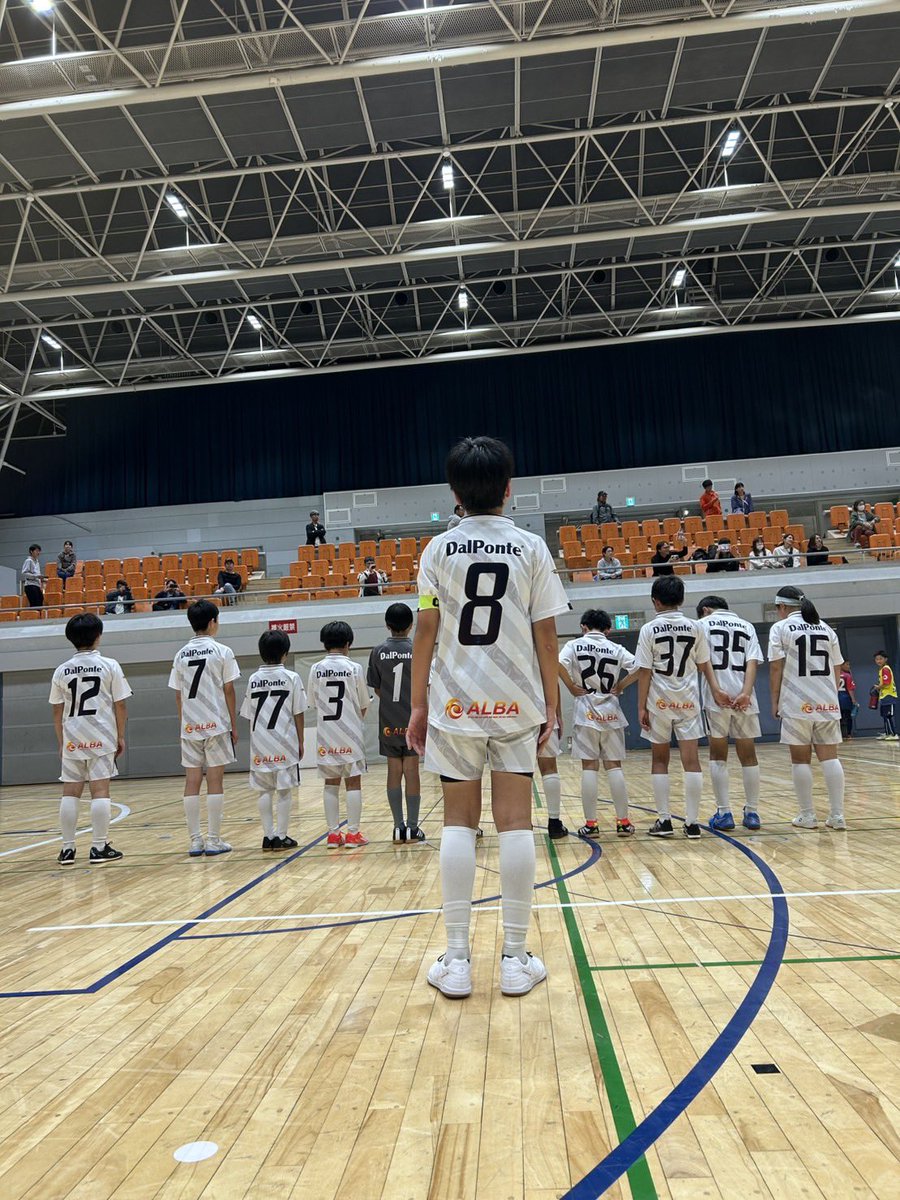 WasedaZott's tweet photo. 【BROTO】
2026年5月23日（土）
JFA バーモントカップ 第36回全日本U-12フットサル選手権大会 東京都大会
@郷土の森総合体育館

vs 三鷹JFC
2-2  Draw..

vs BONSUSESSO FUTSAL
4-7  Lose…

この結果によりグループリーグ敗退となりました。

#フットサル #サッカー #zott #小学生 https://t.co/fukHKn0z1W