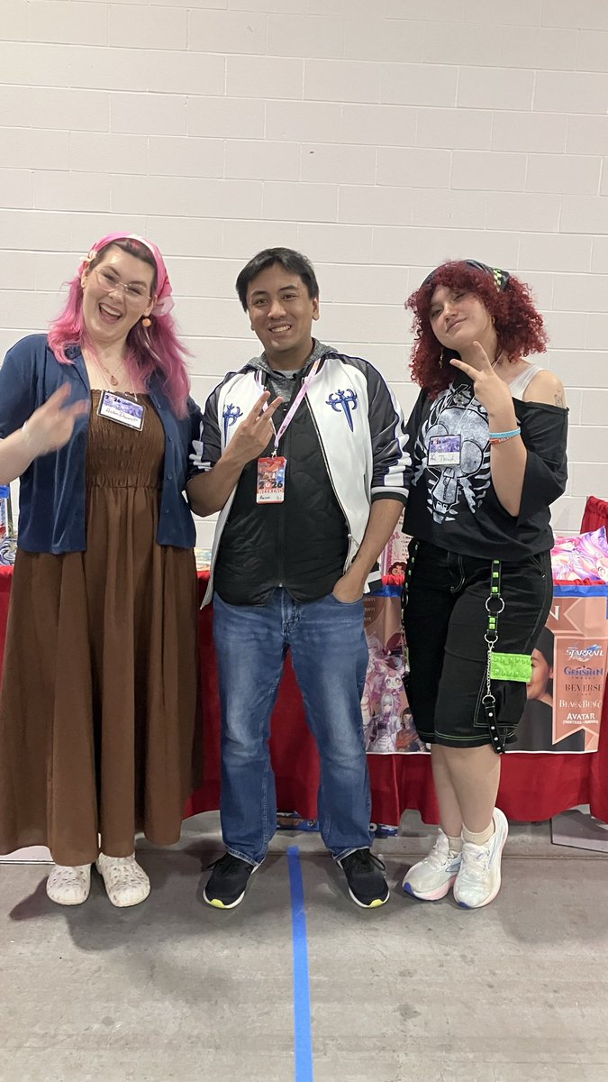 TechTASttv's tweet photo. It was an absolute pleasure to meet you two! @aiden_dawn  and @AriThrashVO 

Let’s meet again some time soon

p.s Aiden, the purple text is a little hard to read. Can you help me out here LOL https://t.co/TNZt1mvTSO