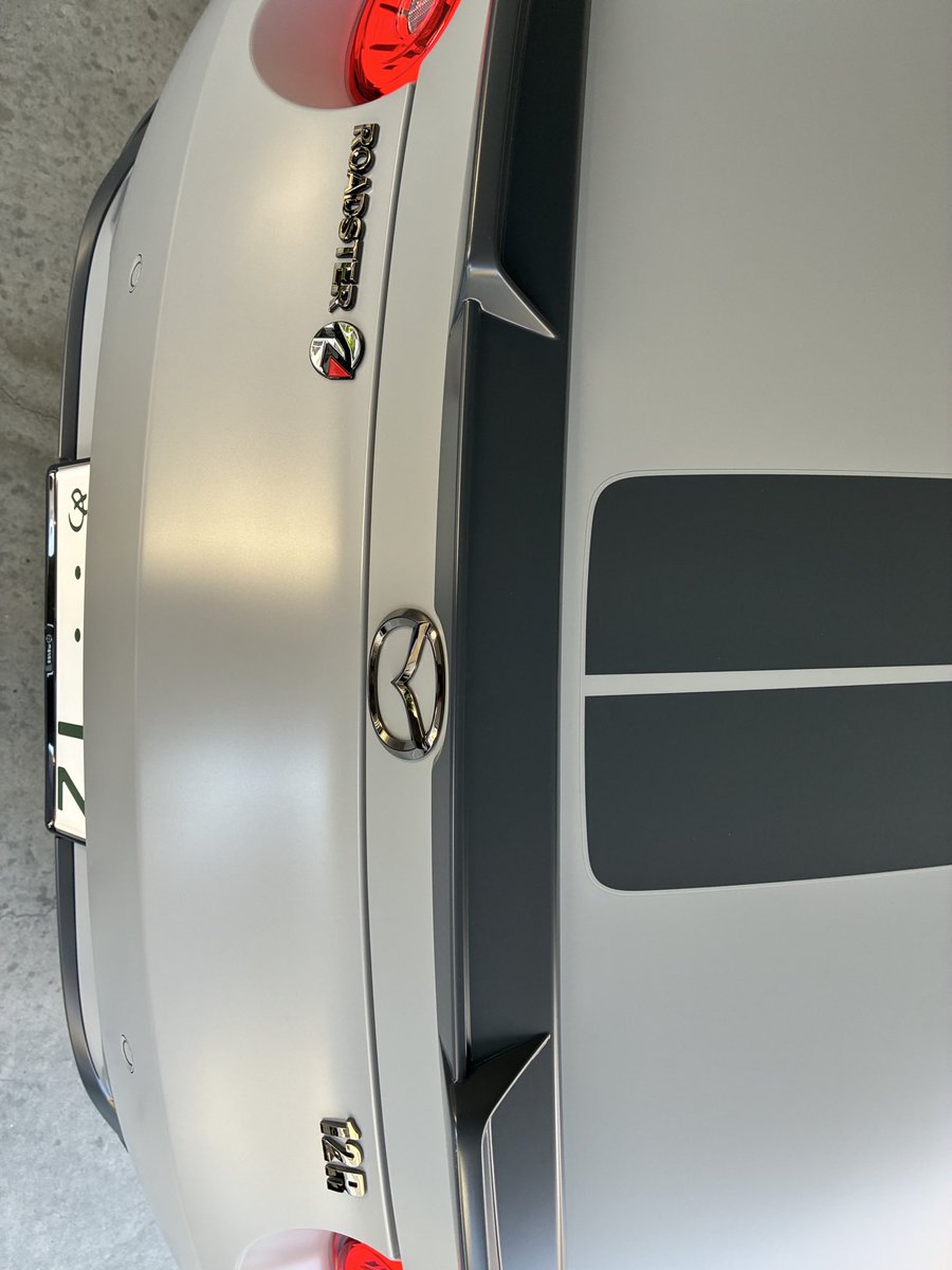 nsx_t's tweet photo. MSpRロードスター12Rかっこよ https://t.co/GOk1HOVhQZ
