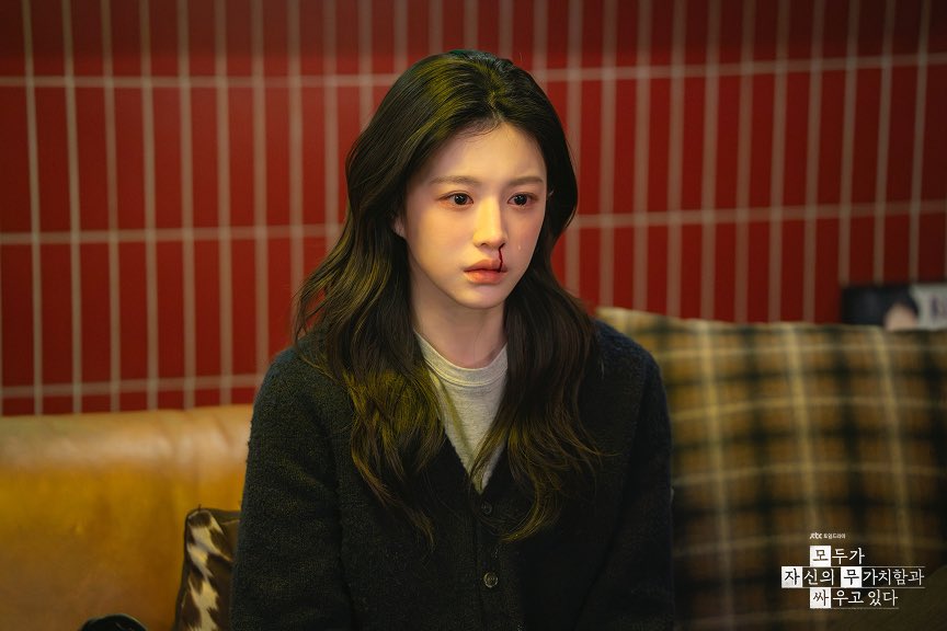go younjung tweet media