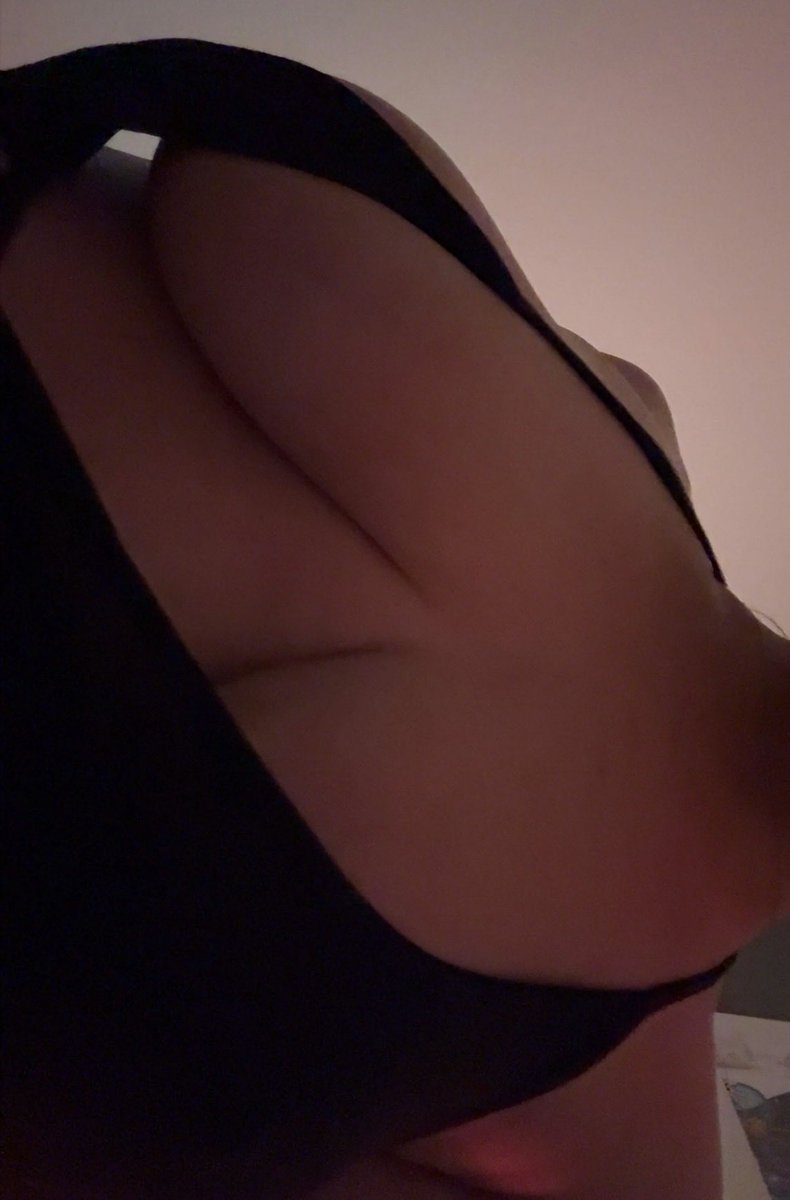 aurorakittys's tweet photo. all natural no filter ❤️

#nsfwtwtًً  #idk https://t.co/IH85pBHRYn