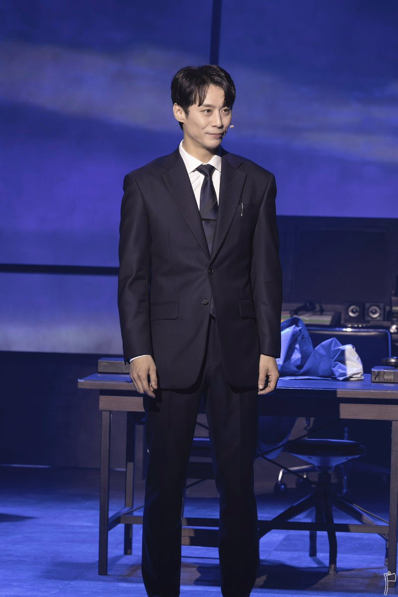 Doli_cheol's tweet photo. 라져
 
커튼콜

스카일러役 #주민진 배우님 https://t.co/u0QUMurk3g