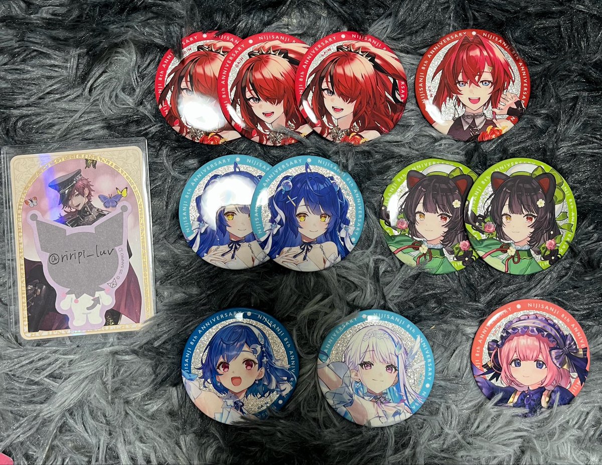 Sknht15's tweet photo. にじさんじ フォトカ チェキ 交換 8th Anniversary 8周年 メダルカード グリッター 缶バッジ 3D共通衣装

譲)1.2.3枚目

求)同種🩷(3枚目IDの方)

郵送でのお取引 https://t.co/fC2XNHJCDA
