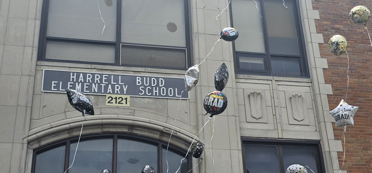 BuddHarrell's tweet photo. The library supporting Harrell Budd's Award's Ceremony for students.  It was amazing to see the past alumni of Harrell Budd return and show students that they can achieve and be successful also.  A round of applause for our students!! https://t.co/T5uBsfXvY5