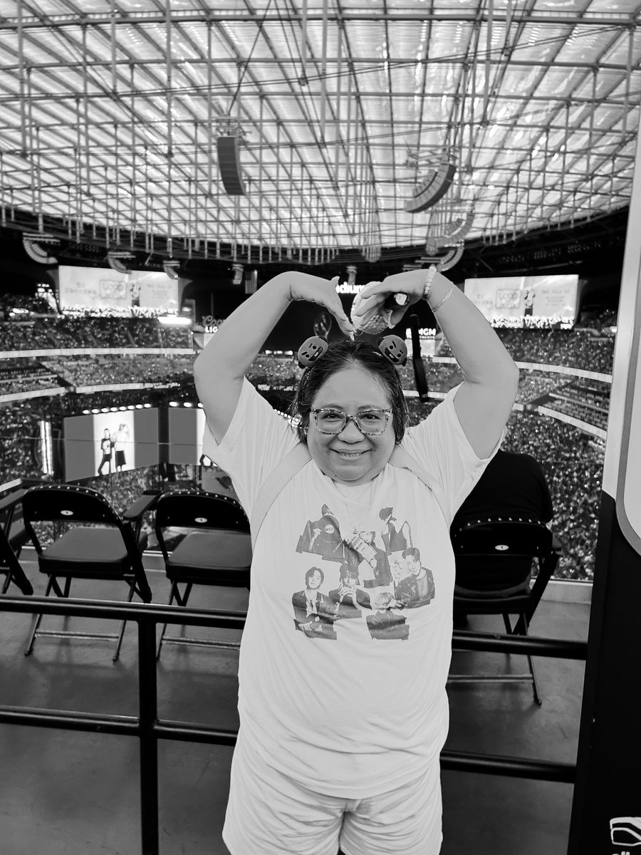 ⟭⟬ _ CoraRang⁷_ is seeing BTS ⟭⟬ tweet media