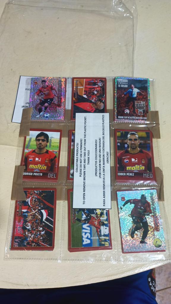 jrtrompeta's tweet photo. Ahora que está de moda Panini y el mundial... ¡A ver si ustedes tienen de estas!

@Caracas_FC 
#DaleRo #SomosCaracas #SienteteGrande https://t.co/bEqFdjgHWn