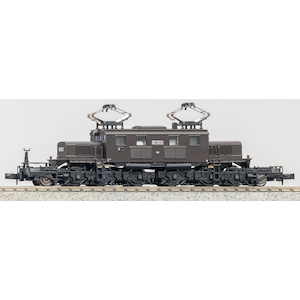 joshintrain's tweet photo. 🚃 #鉄道模型 情報 🚃
#マイクロエース Nゲージ #EF13-11 横型通風器 登場時
🔗https://t.co/vZjTFvmd3f
☑️手摺が省略され、1エンド側のみのデッキ、PS13パンタグラフ、砂箱が片側6個装着された台車、白ペンキ書きのナンバーなどの特徴を再現
☑️オデコライト、台枠四隅が斜めに面取りされた形状 https://t.co/2dnSupeSWu
