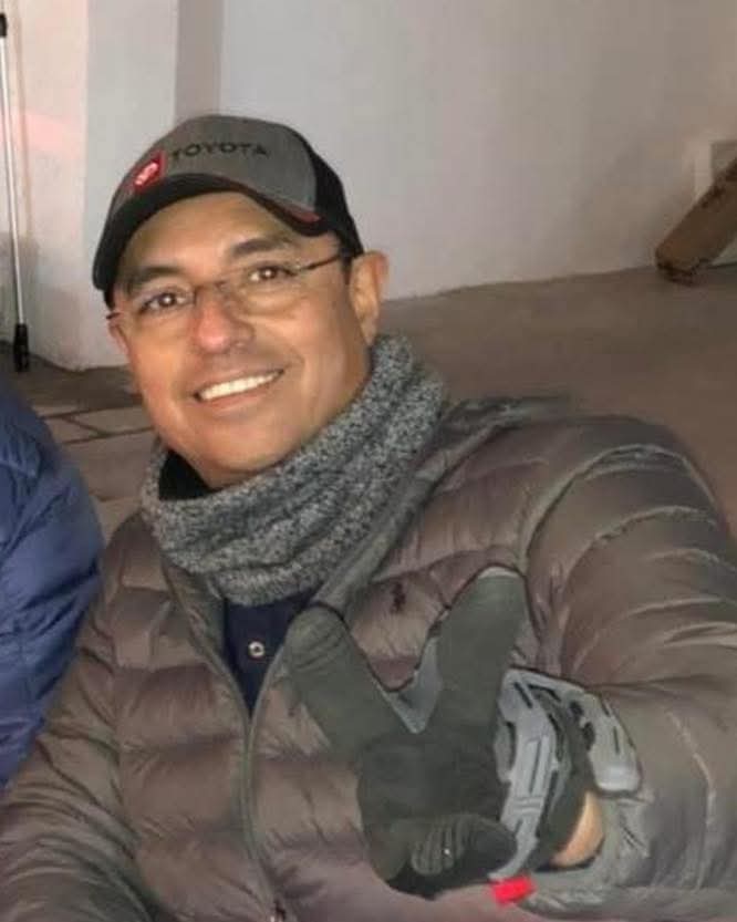 HectorVillarri's tweet photo. Fallece en accidente carretero el neurocirujano Sergio René Martínez, excelente dr de #CdVictoria murió ésta madrugada tras un accidente en tramo #Montemorelos-#Hualahuises, #NuevoLeón en el vehículo viajaba también su esposa, quien fue rescatada con vida y hospitalizada en Montemorelos pero desgraciadamente también falleció.

Lo que causó consternación en la comunidad médica de la capital de #Tamaulipas donde atendía en el Hospital Regional de Alta Especialidad y en la Salle, descansen en paz. 👏😢🙏