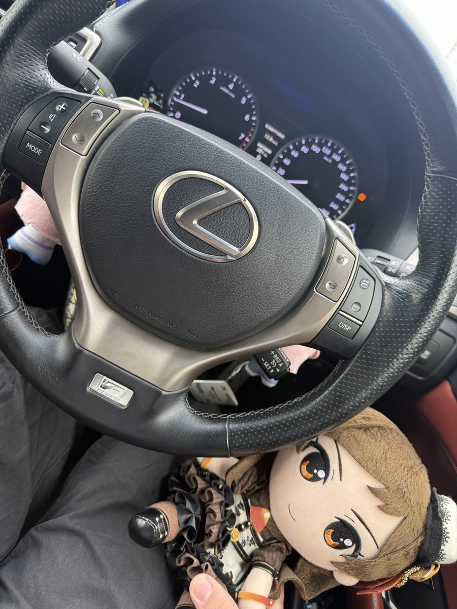 nuts118p's tweet photo. #愛車の日　#ミリシタ　#学マス

志保の誕生日しか浮かばなかったナンバーです…笑 https://t.co/Ts2HBNXlY5