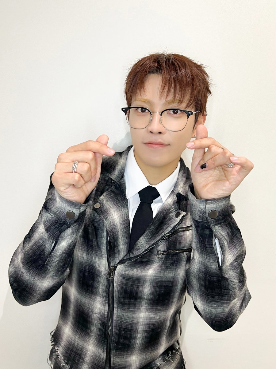 ATEEZ JP tweet media