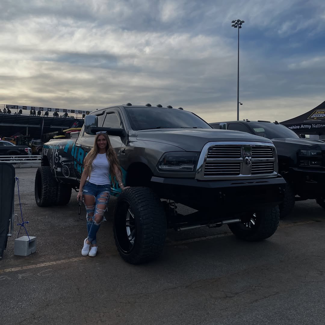 Turbo_Things's tweet photo. Just a work truck 🫶🏽 https://t.co/4BX9ge5WDa