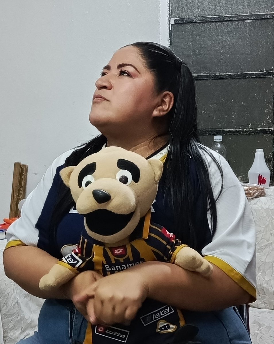 ThessaMarKitos's tweet photo. #LaFinalDeLaAfición  con toda la  Fé a mis pumas https://t.co/kZoD7841n1