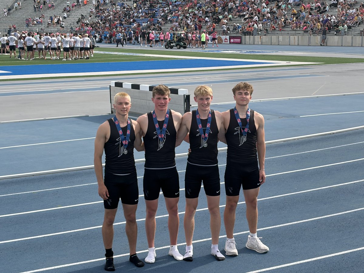 aaronwthomas's tweet photo. Congrats to Owen Pruisner, Sully Janssen, Trevan Thomas and Maddox Kruger for joining CJ May as the only 5 guys in AP history to win 4 medals at a state meet.  A nice pic with their mother’s curtesy of a BEST security worker at Drake on Saturday!  Congrats to all our state guys https://t.co/eqakRWamW1