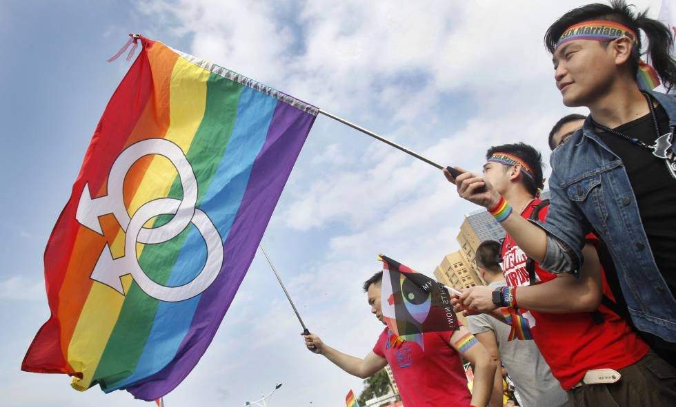 DiverCityMx's tweet photo. Que se celebre el orgullo, el amor gay, la inclusión y la visibilidad. 🌈💖
¿Se anima a acompañar esta alegría? 🎉🤝 #OrgulloVisible #PrideAndInclusion 🏳️🌈 https://t.co/CgeE2hR5Pk