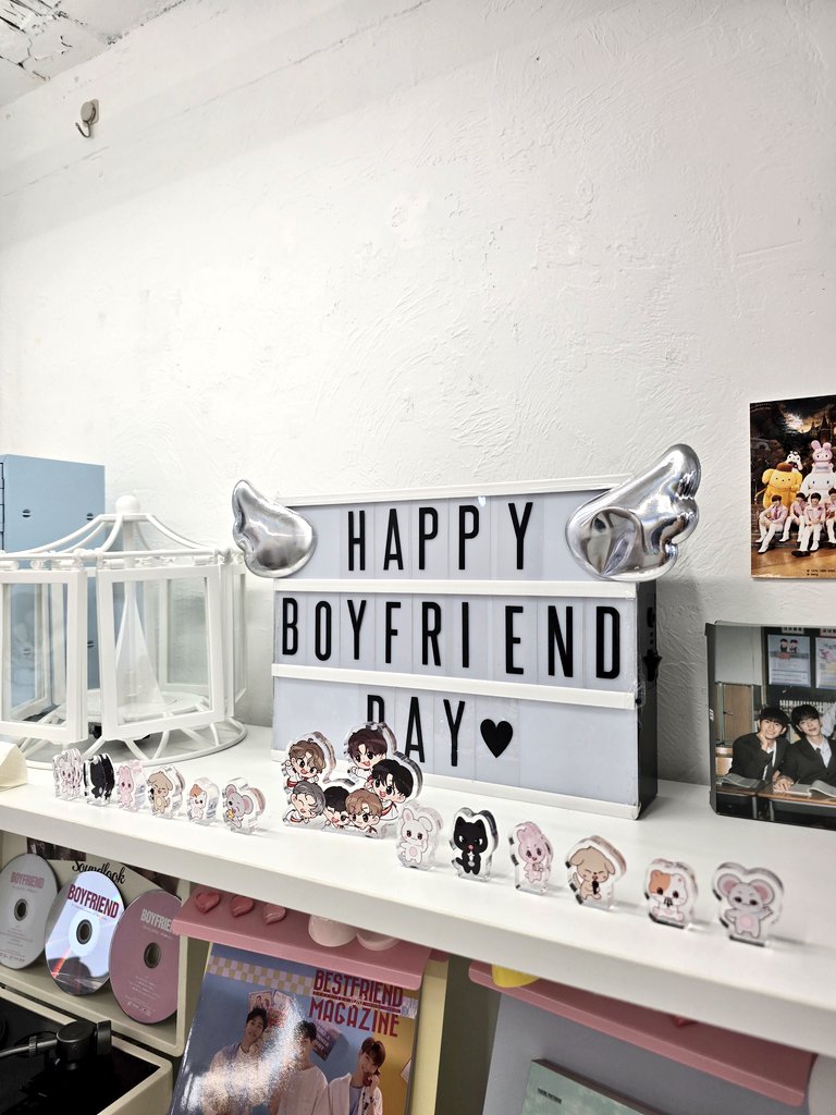 ˗ˋ 여기, 보이프렌드 15년 ⋆｡˚✰ tweet media