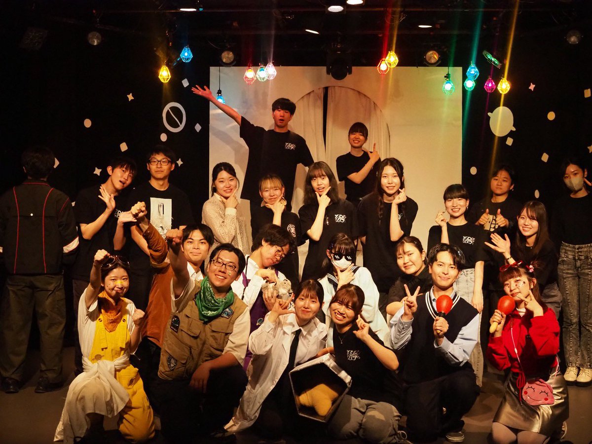kurumeru_space's tweet photo. 劇団くるめるシアター第97回本公演
『空FULL』

💥全公演、終演いたしました💥

ご来場いただいた皆様、誠にありがとうございました！ご感想はぜひ #空FULL とともにご投稿ください。

撮影:月原紫桜様 https://t.co/DLsa6WYVAC
