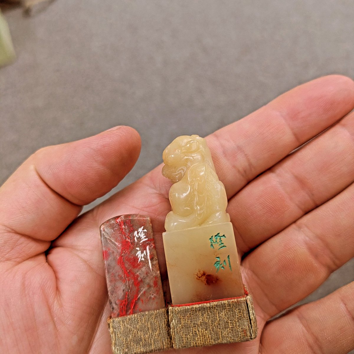 篆刻 河野隆 鶏血 凍石 印材 #古美術#骨董品#掛軸#書道具#茶道具#煎茶