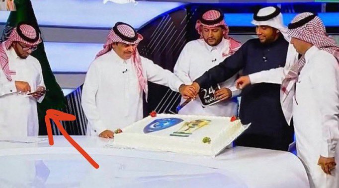ًً tweet media