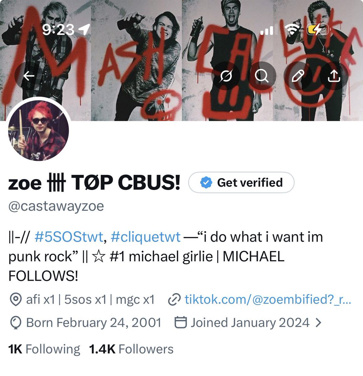 zoe 卌 TØP CBUS! tweet media